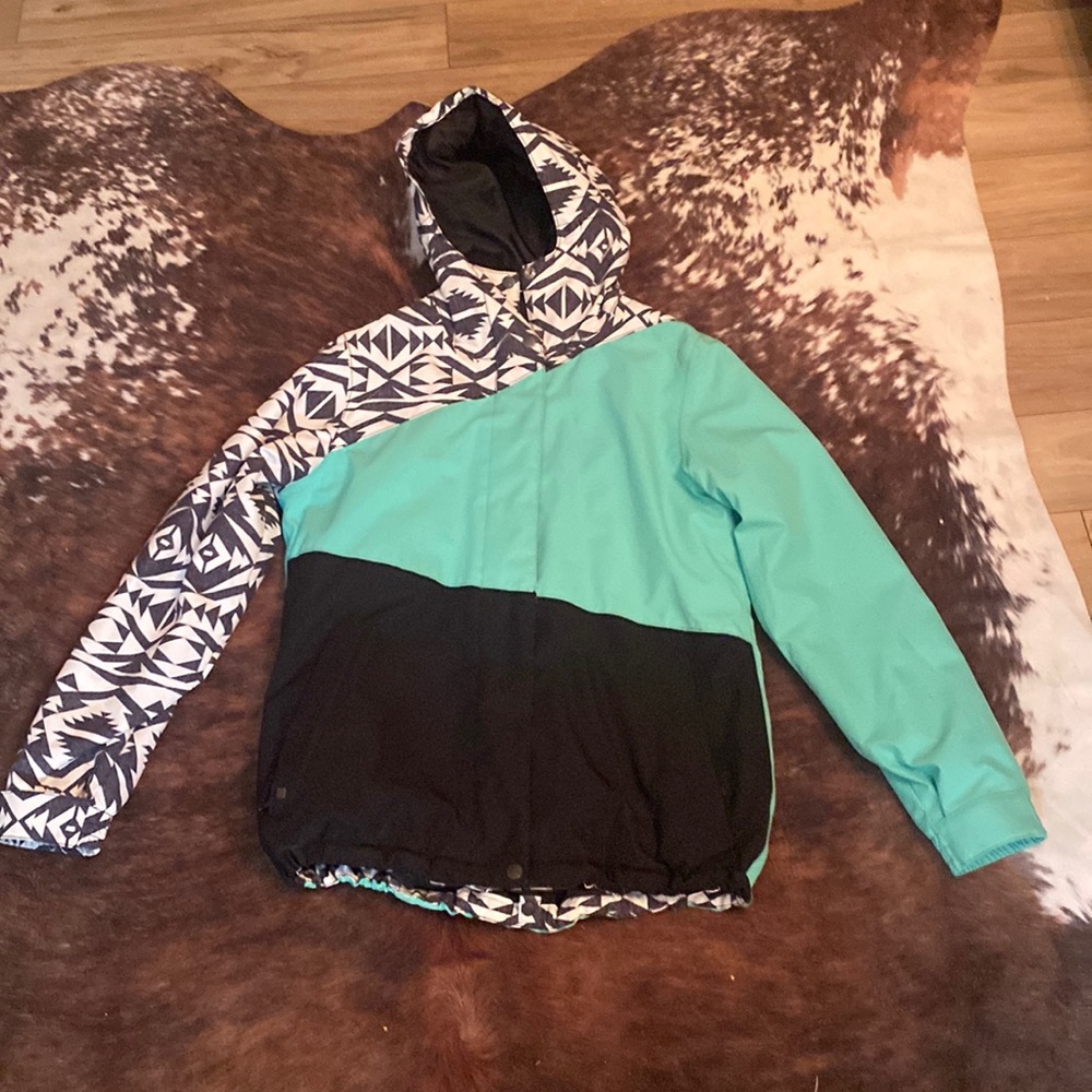 Aztec/teal winter jacket/snow boarding jacket size large removable hood